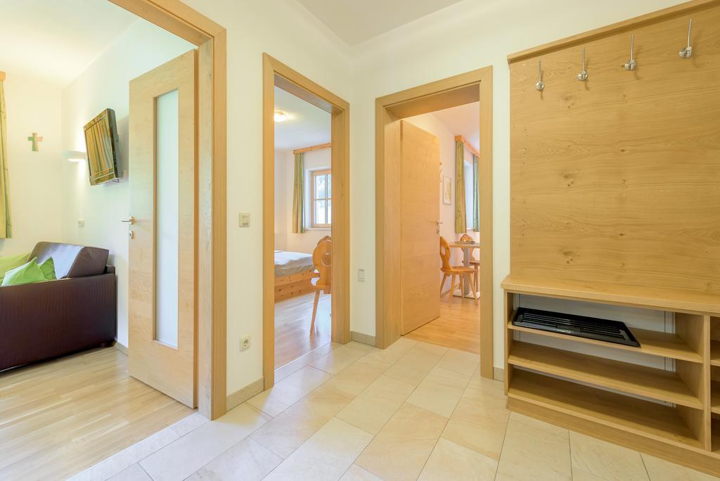 דירות קליינארל Arche Hof Oebristhof מראה חיצוני תמונה