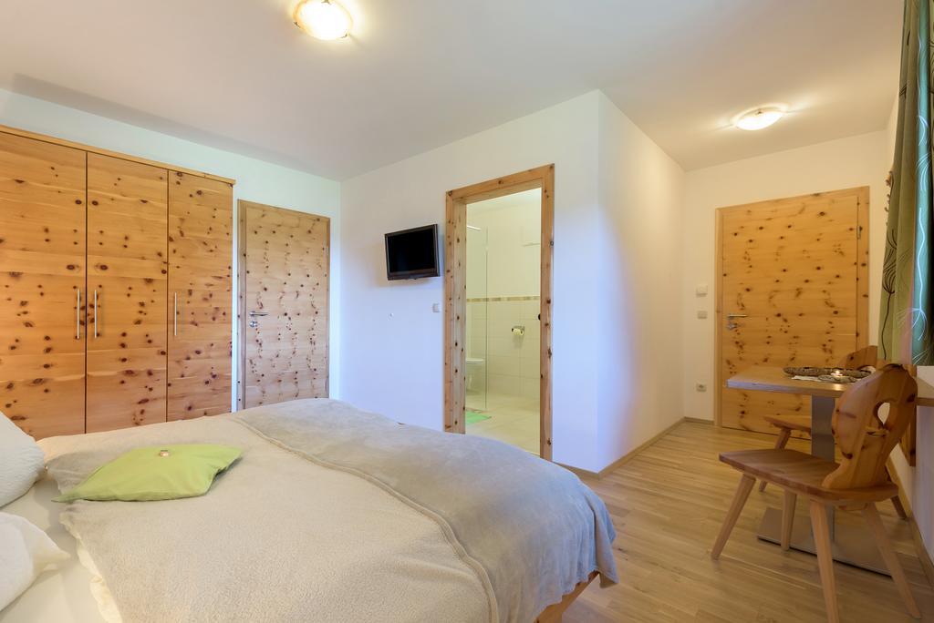 דירות קליינארל Arche Hof Oebristhof מראה חיצוני תמונה